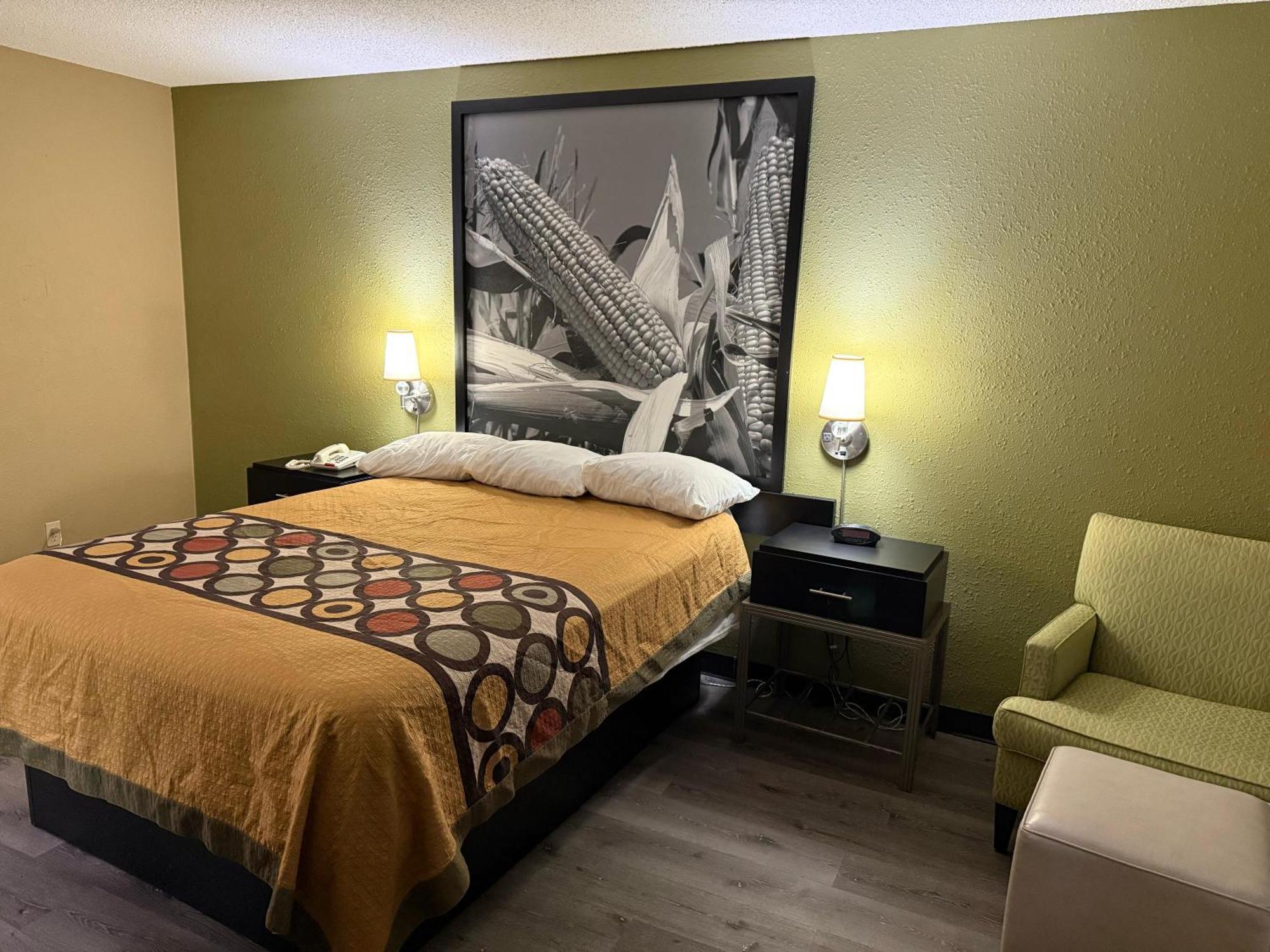 Super 8 By Wyndham Mendota I-39 Otel Dış mekan fotoğraf